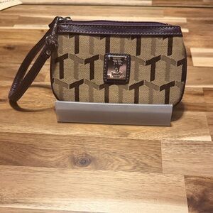 Elegant Brown tagnanello Wristlet Clutch